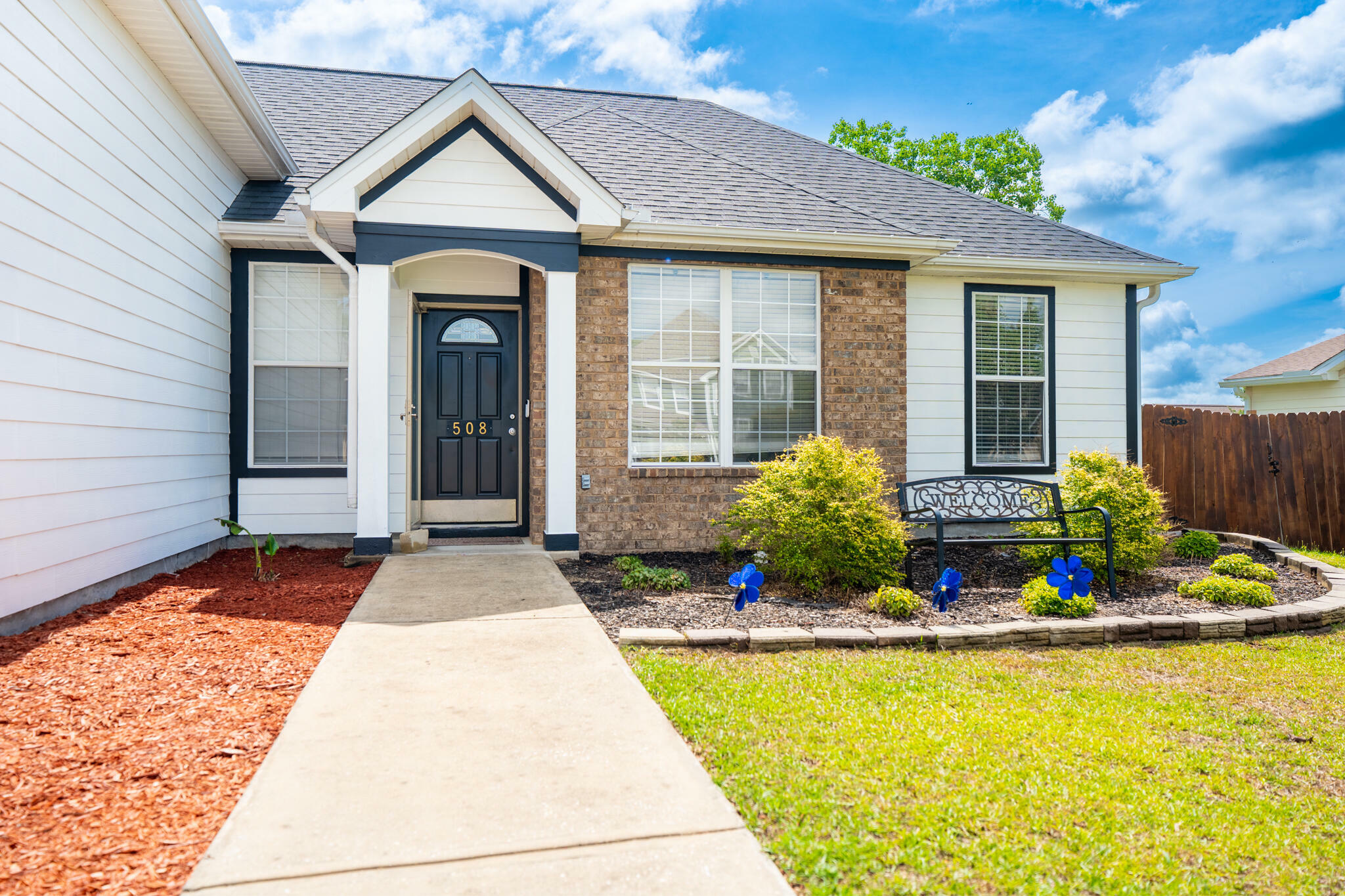 Property Photo: 508 Boulder Street FL 32536