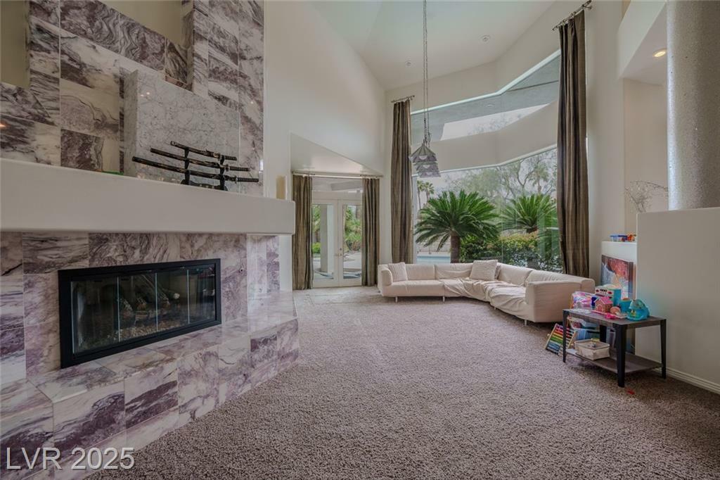 Property Photo: 72 Innisbrook Avenue NV 89113