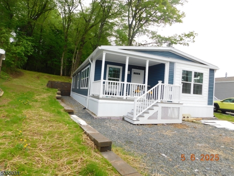 75 Back St  Oxford Twp. NJ 07863 photo