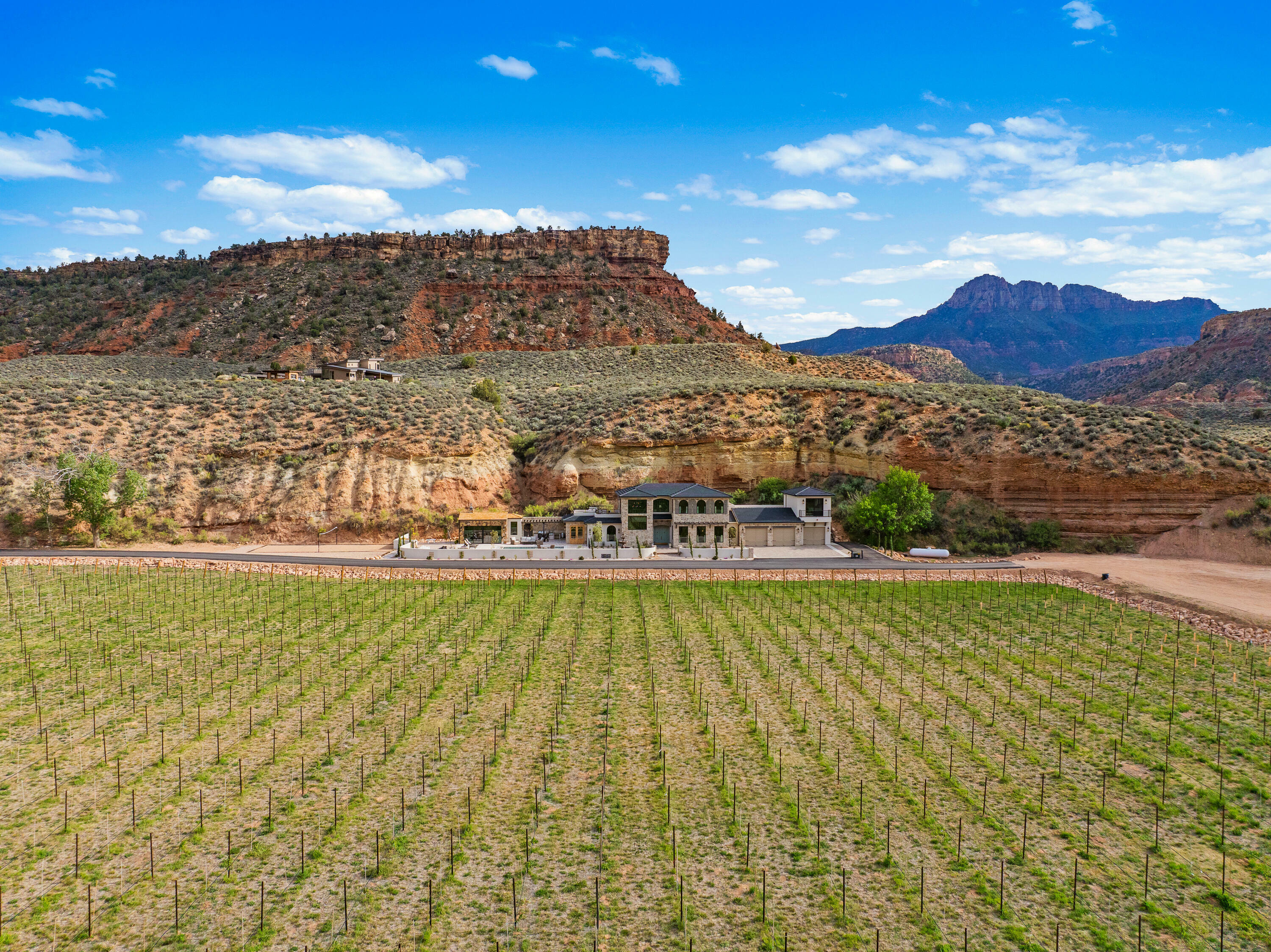 610 W Vineyard Ln  Rockville UT 84763 photo