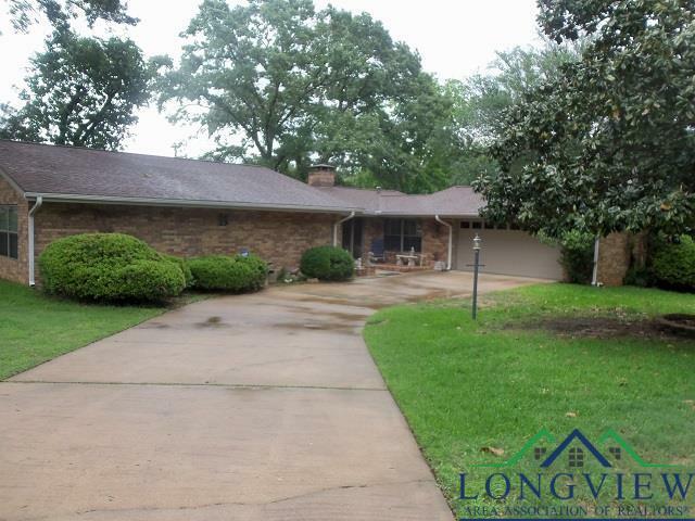 Property Photo: 3203 Mimosa Lane TX 75662