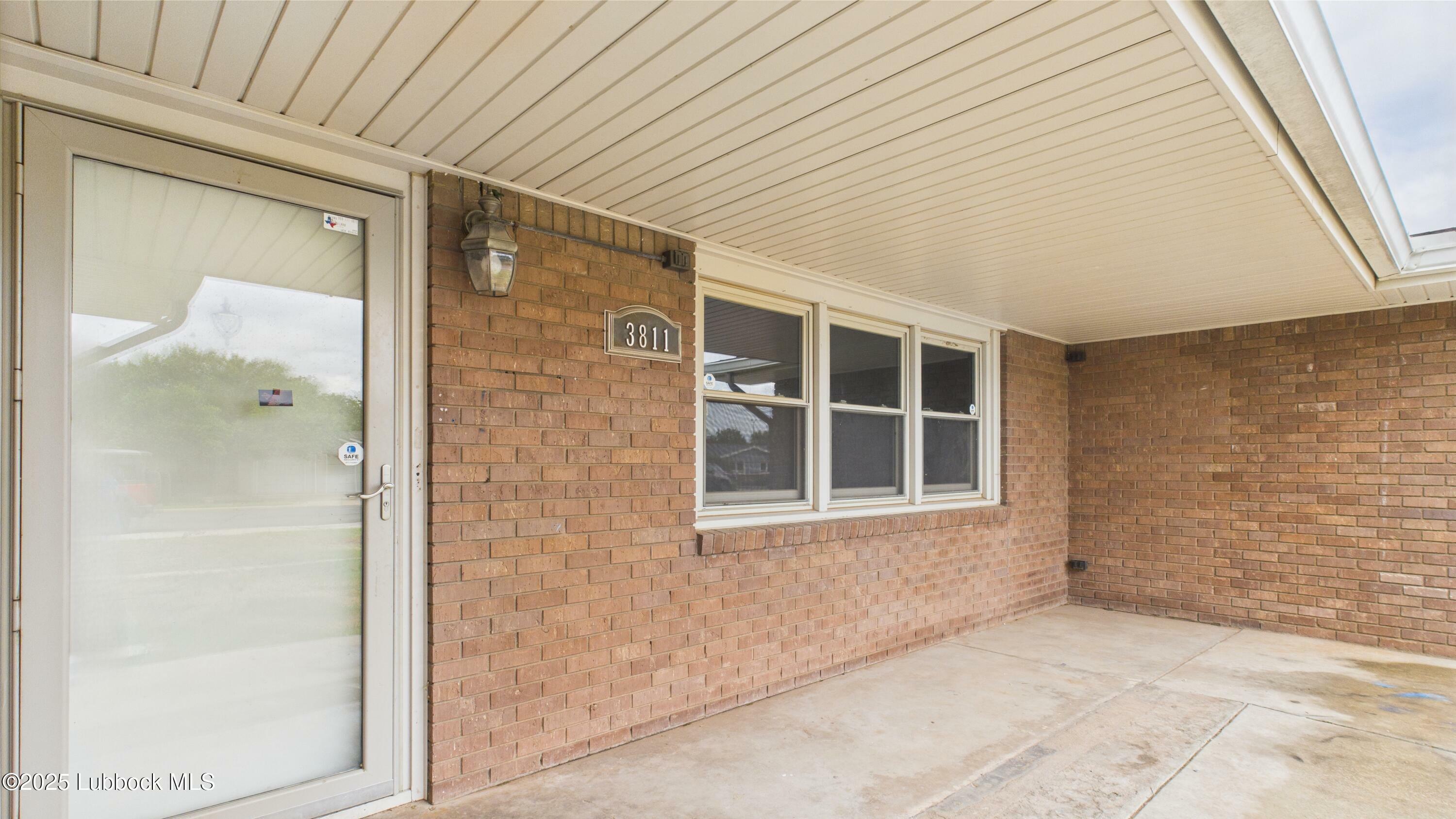 Property Photo: 3811 42nd Street TX 79413