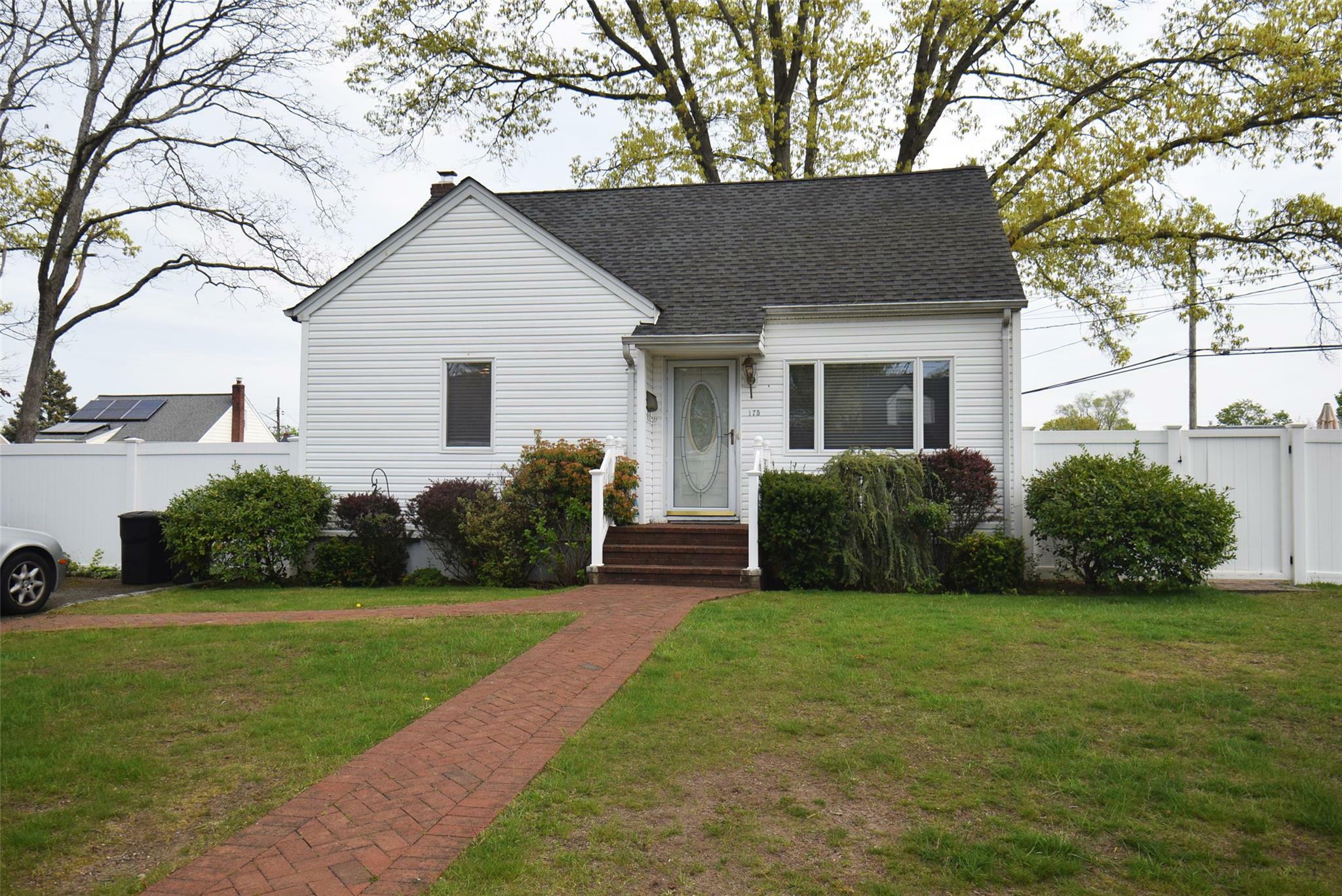 Property Photo: 175 27th Street NY 11726