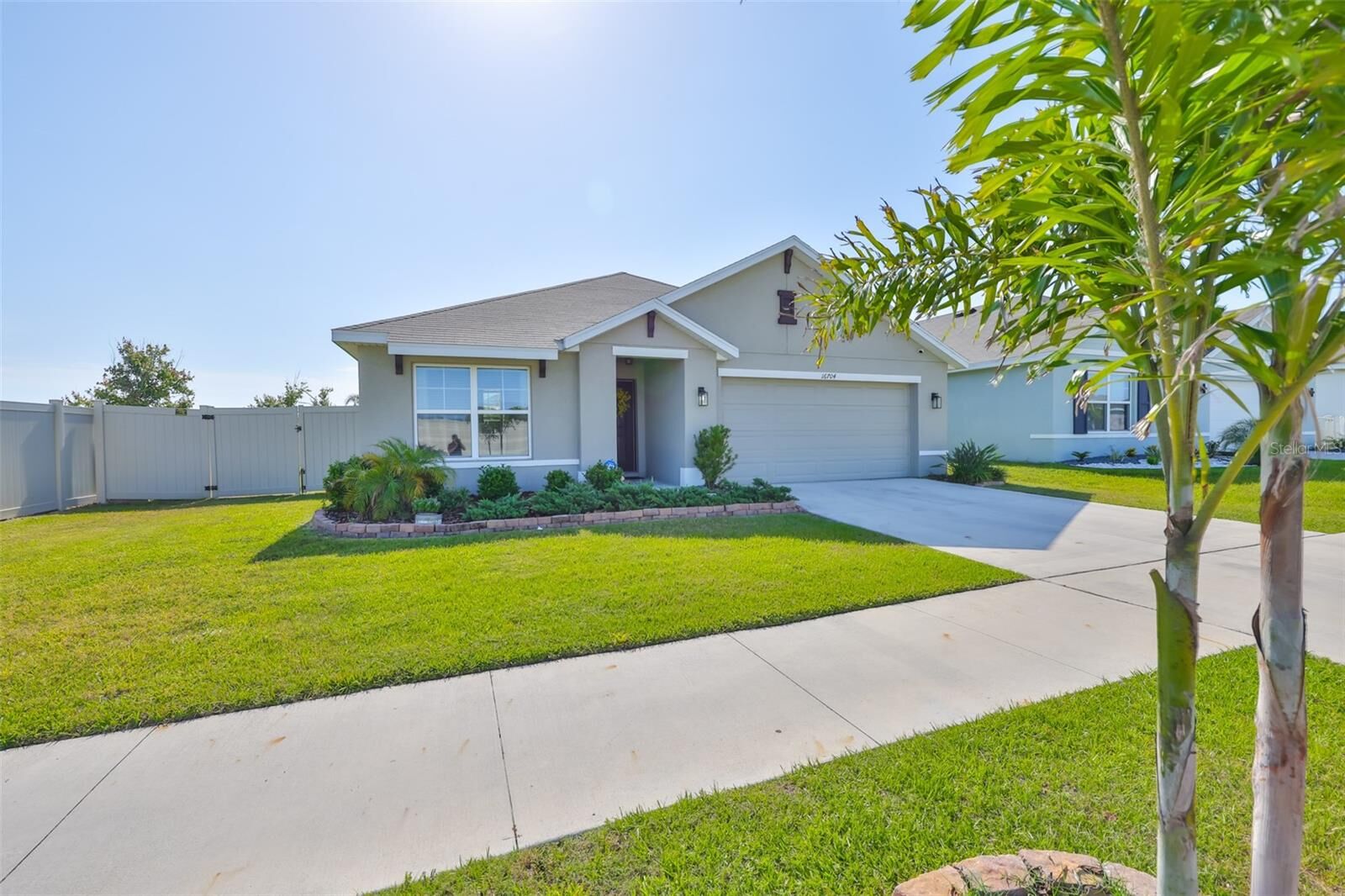 Property Photo: 16704 Sunburst Lake Street FL 33598