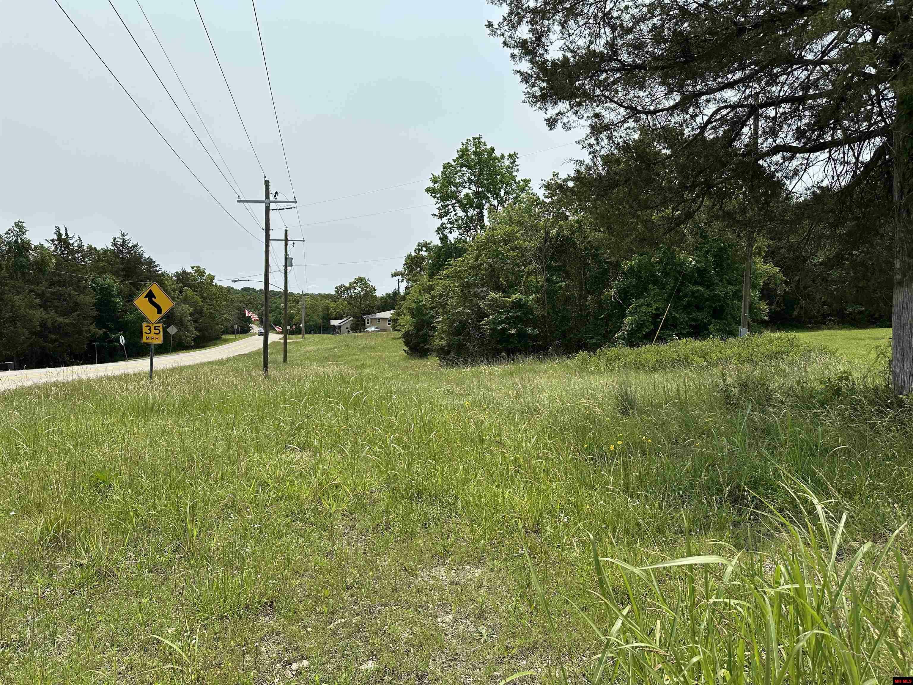 Property Photo: 775-00833-000 Diamond Boulevard AR 72630