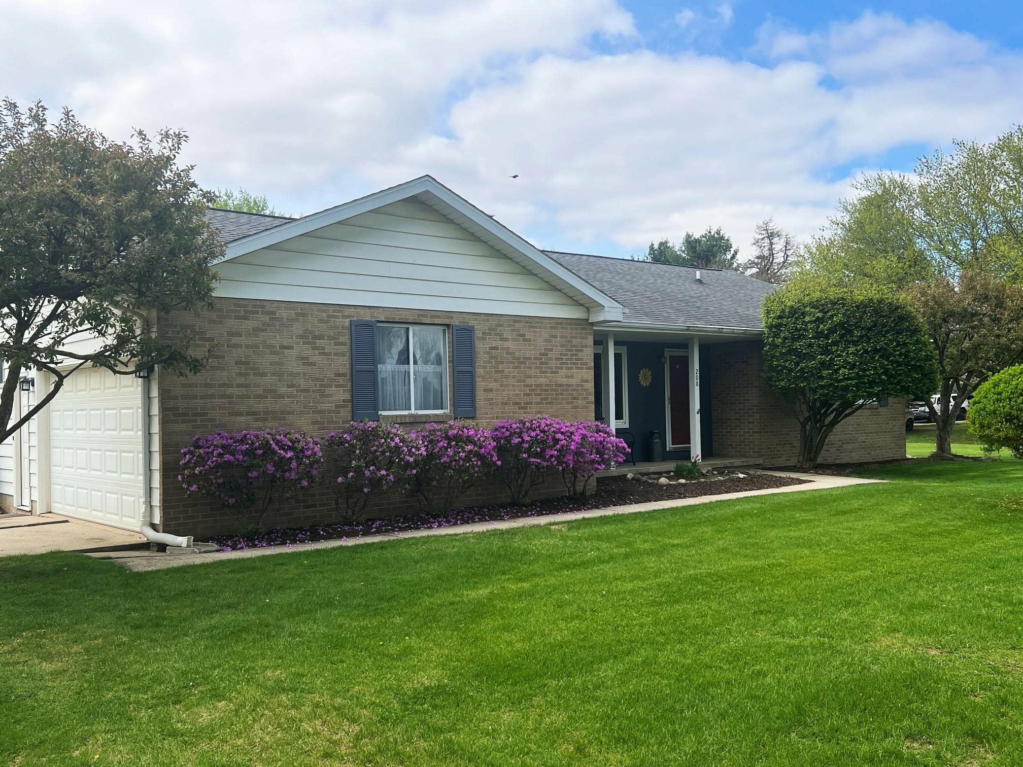 208 Valley Lane  Perry MI 48872 photo