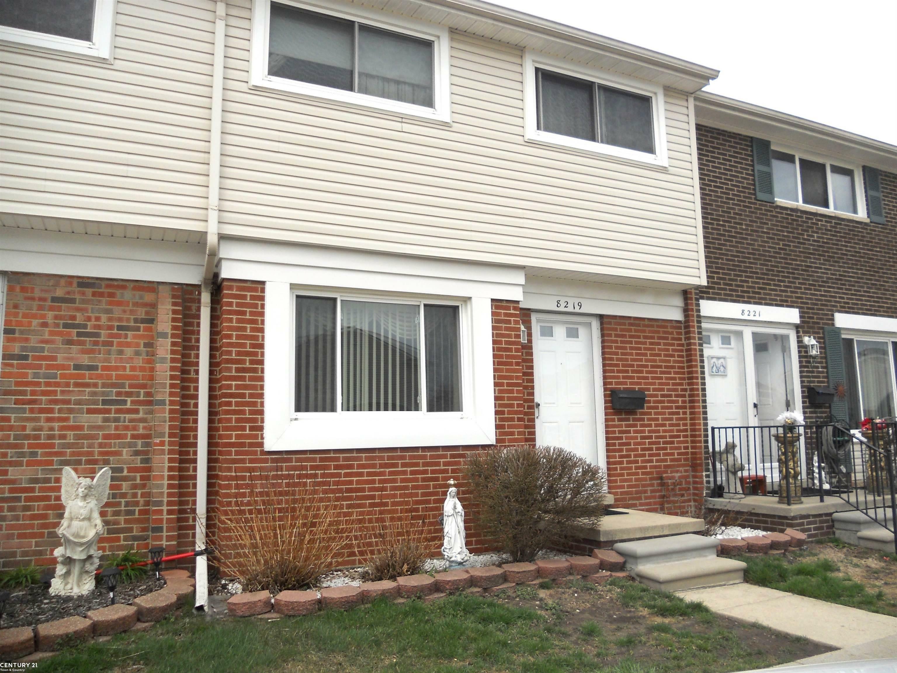 Property Photo: 8219 Dartmouth Avenue MI 48093