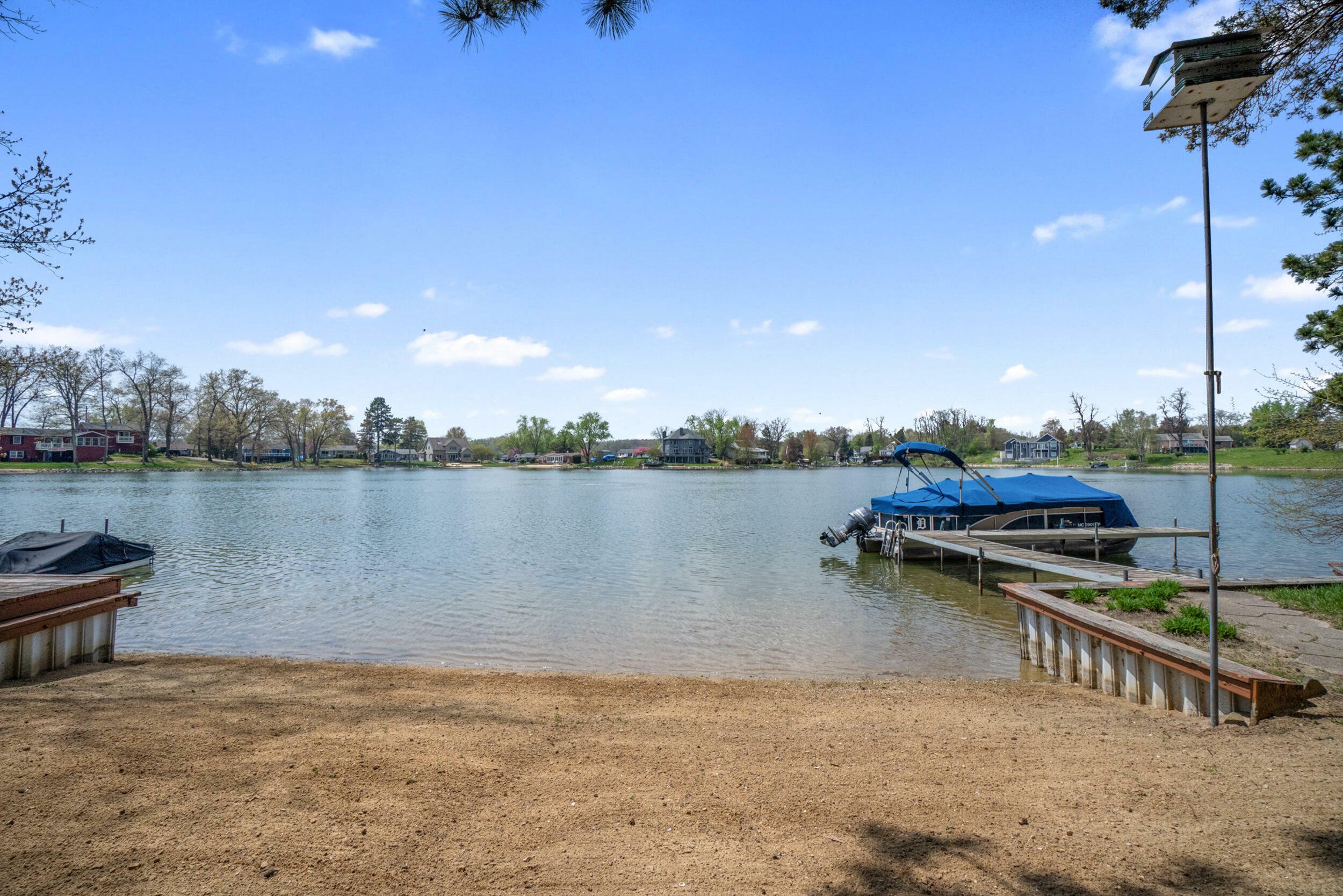 Property Photo: 11253 Pinewood Drive MI 49249