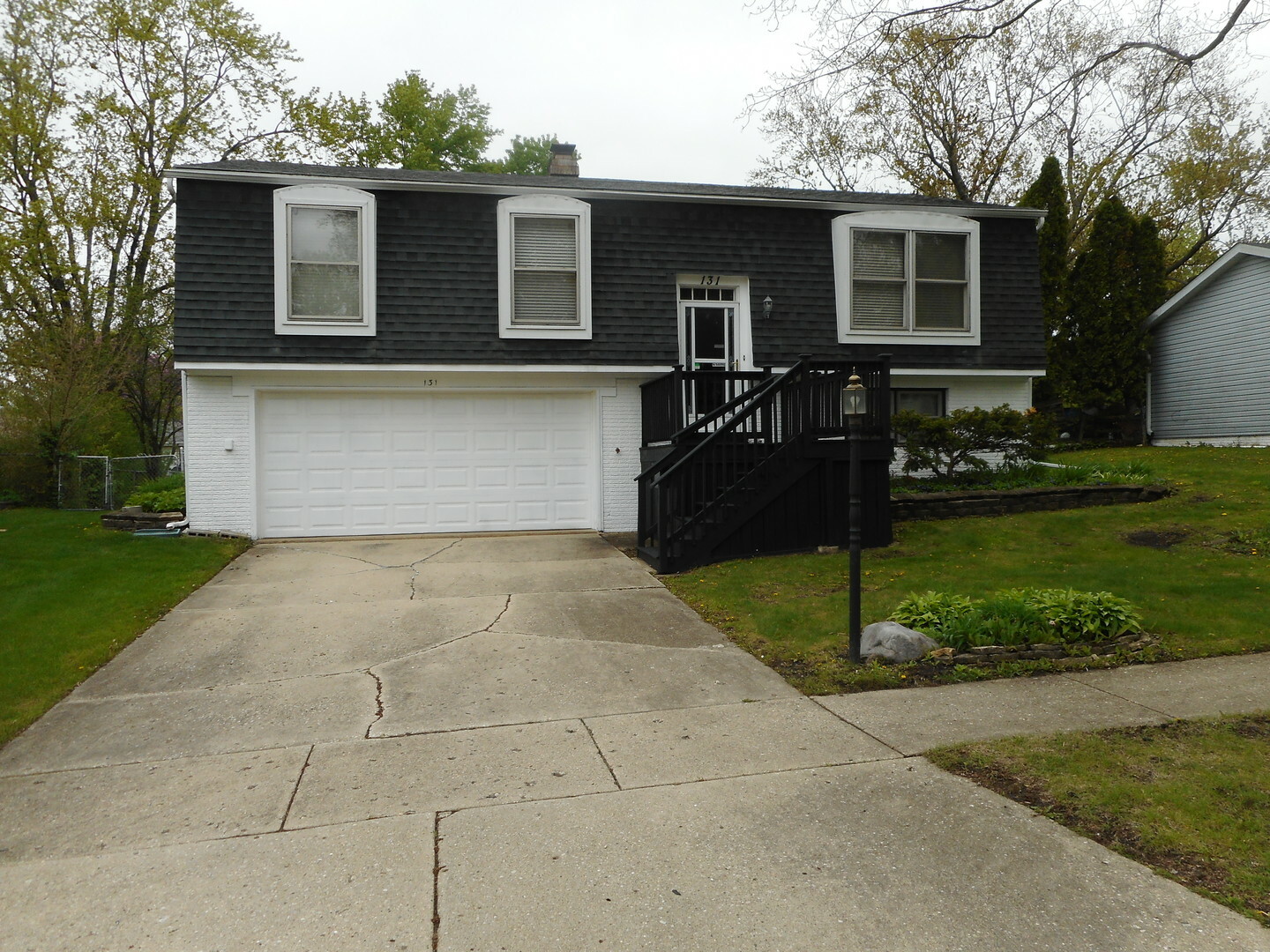 Property Photo: 131 Dato Drive IL 60107
