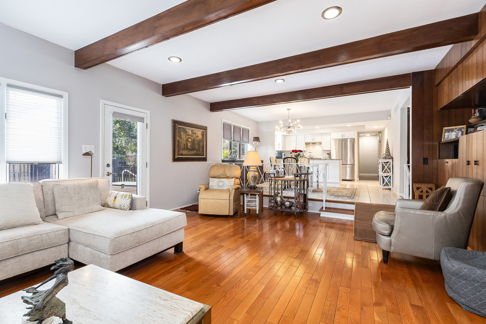 Property Photo:  1424 Mason Avenue  IL 60435 