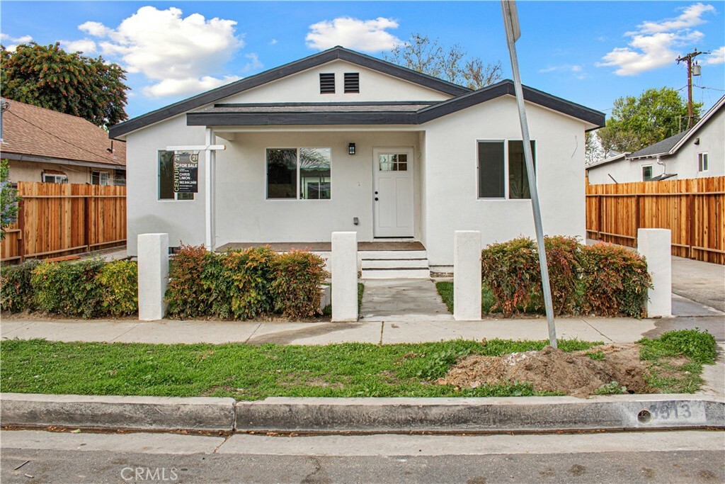 Property Photo:  6513 San Miguel Street  CA 90723 
