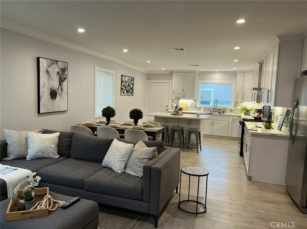 Property Photo: 5524 Spokane Street CA 90016
