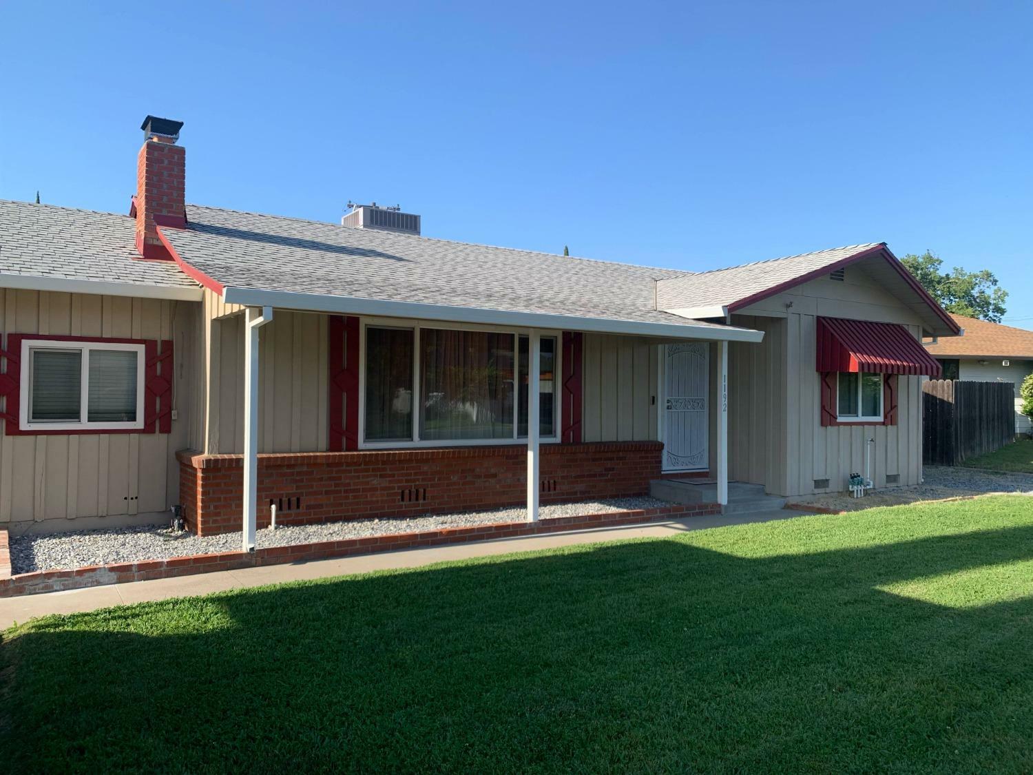Property Photo: 1192 Meadow Avenue CA 95991