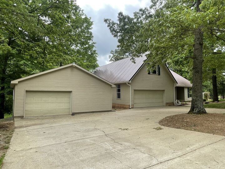 Property Photo: 1113 Hazel Dr TN 37043