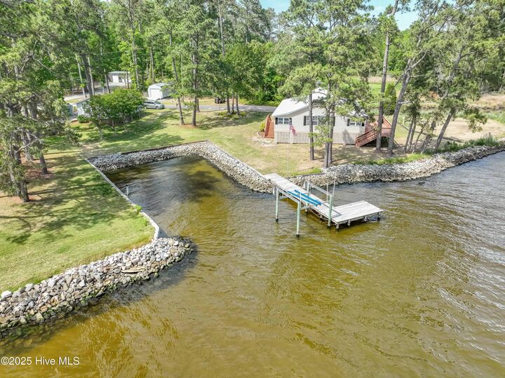 Property Photo:  966 W Island View Road  NC 27808 