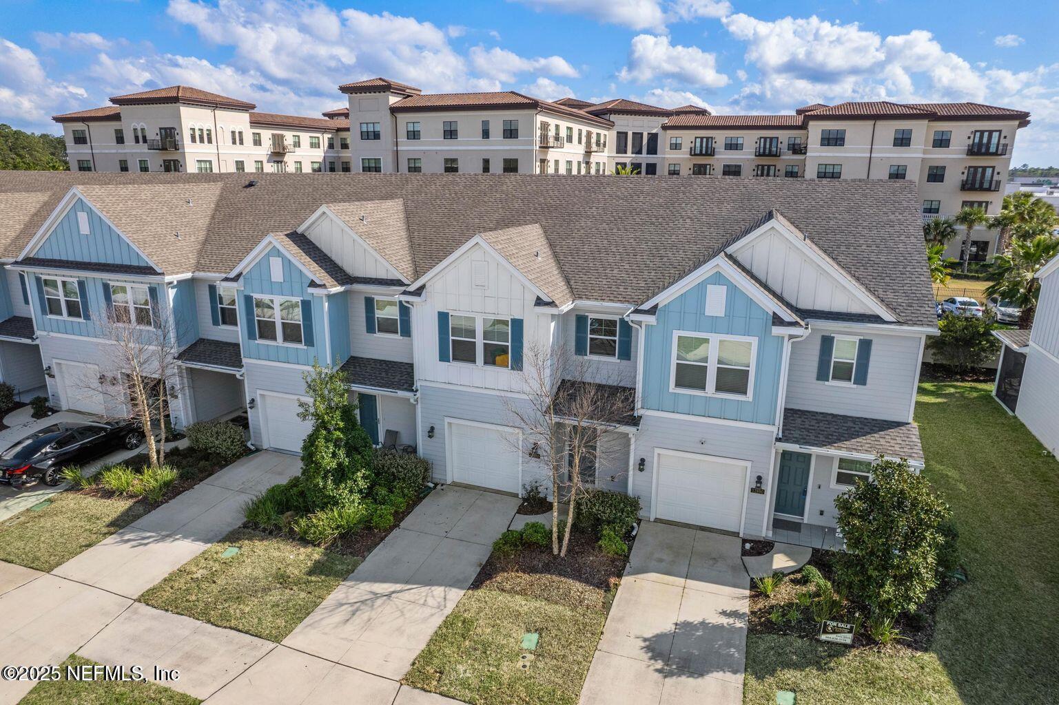 Property Photo: 12692 Josslyn Lane FL 32246