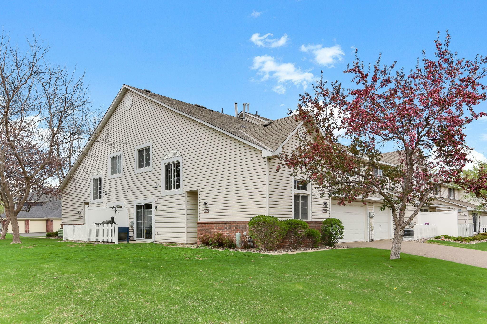 Property Photo: 2560 Heritage Drive 122 MN 55120