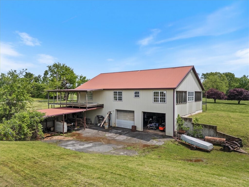 Property Photo: 1200 Hardwood Drive AR 72758