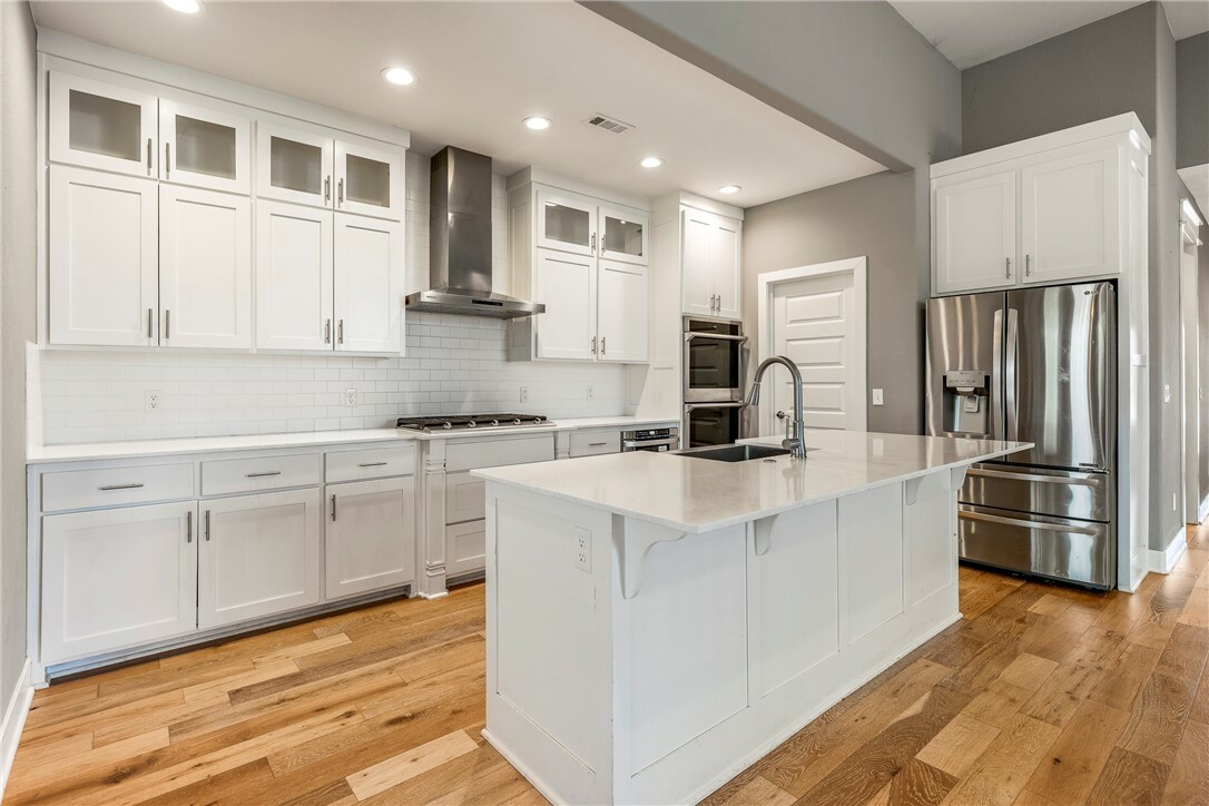 Property Photo: 1940 River Meadows Drive AR 72701