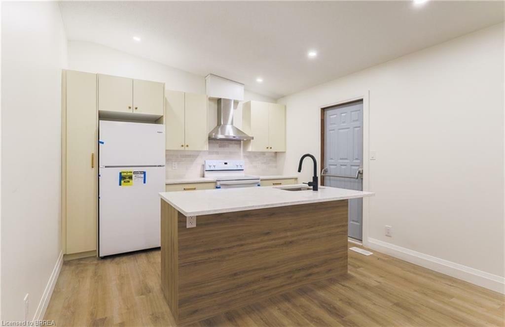 Property Photo: 19-A Creeden Street ON N3L 2B8