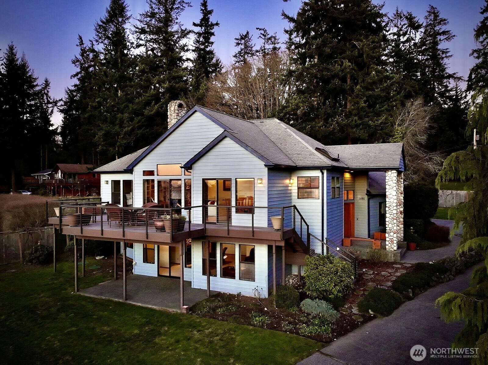 1491  Olympic Heights Lane  Freeland WA 98249 photo