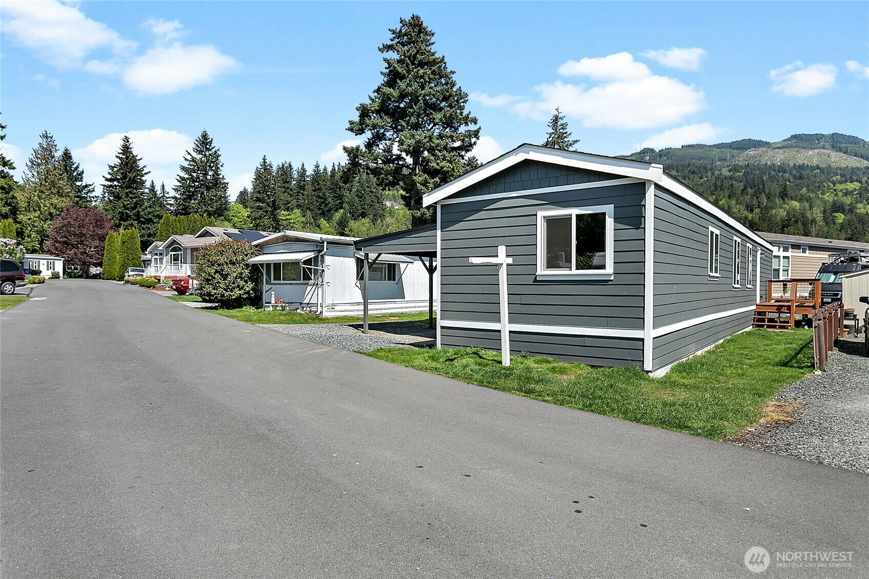 Property Photo: 921 Autumn Lane 243 WA 98229