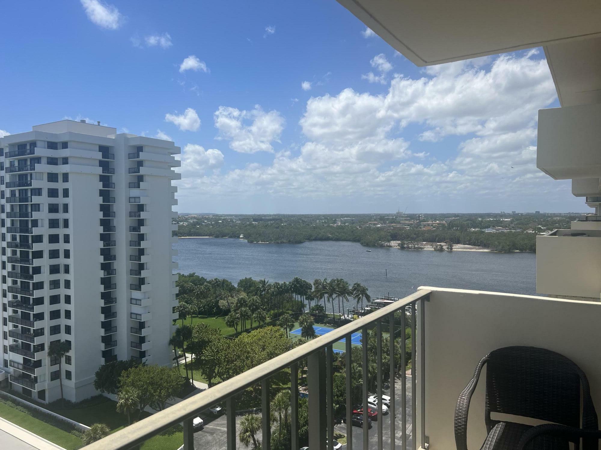 Property Photo: 2121 N Ocean 1405E Boulevard 1405E FL 33431