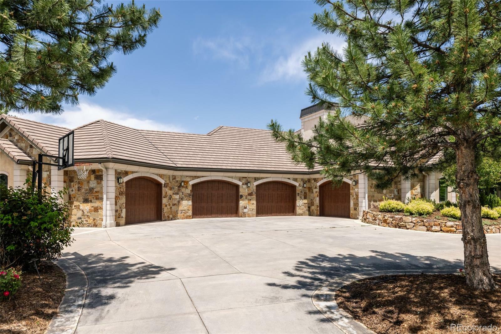 Property Photo: 4041 E Forbes Court CO 80121