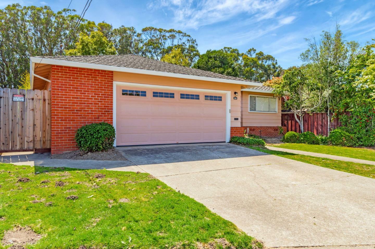 Property Photo: 3320 Crestmoor Drive CA 94066