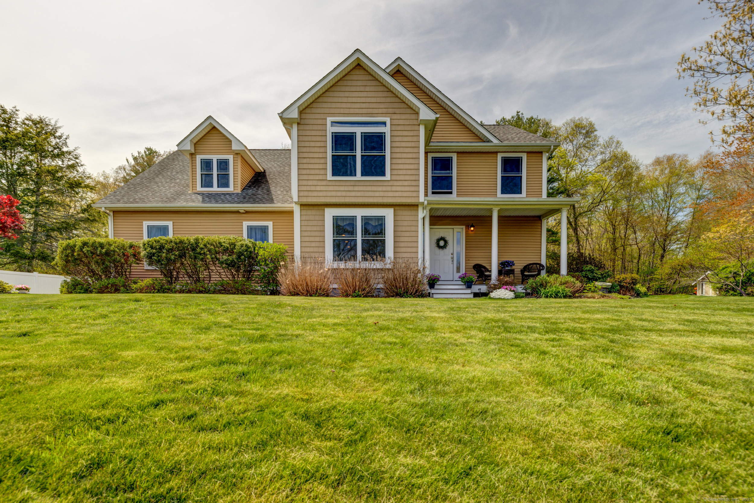 Property Photo:  72 Mostowy Road  CT 06333 