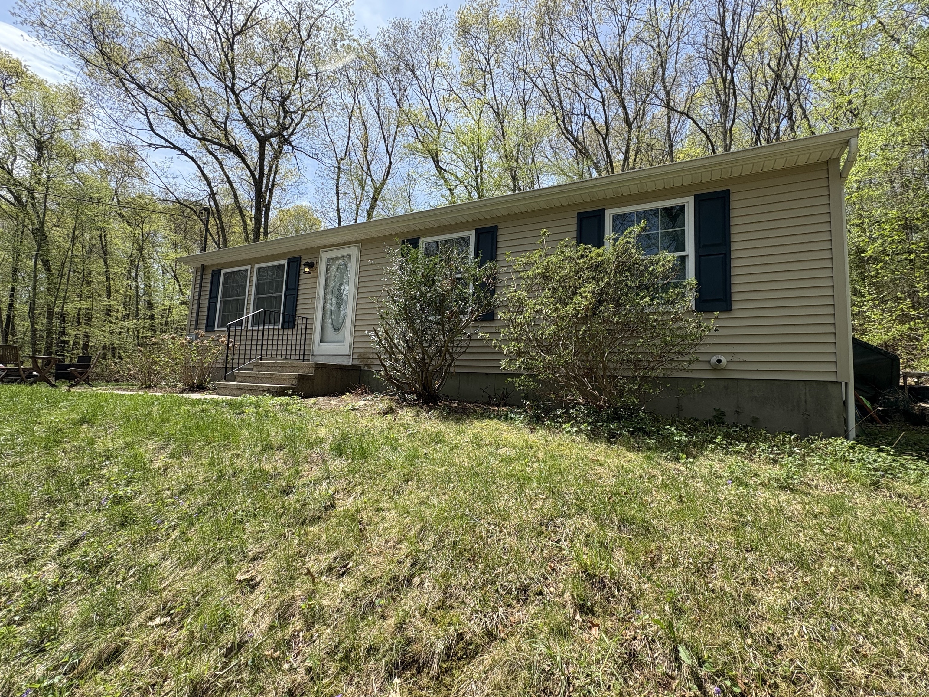 Property Photo: 161 Old New London Road CT 06420