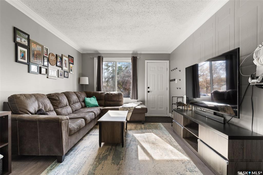 Property Photo: 1251 Royal Street SK S4T 4Z9