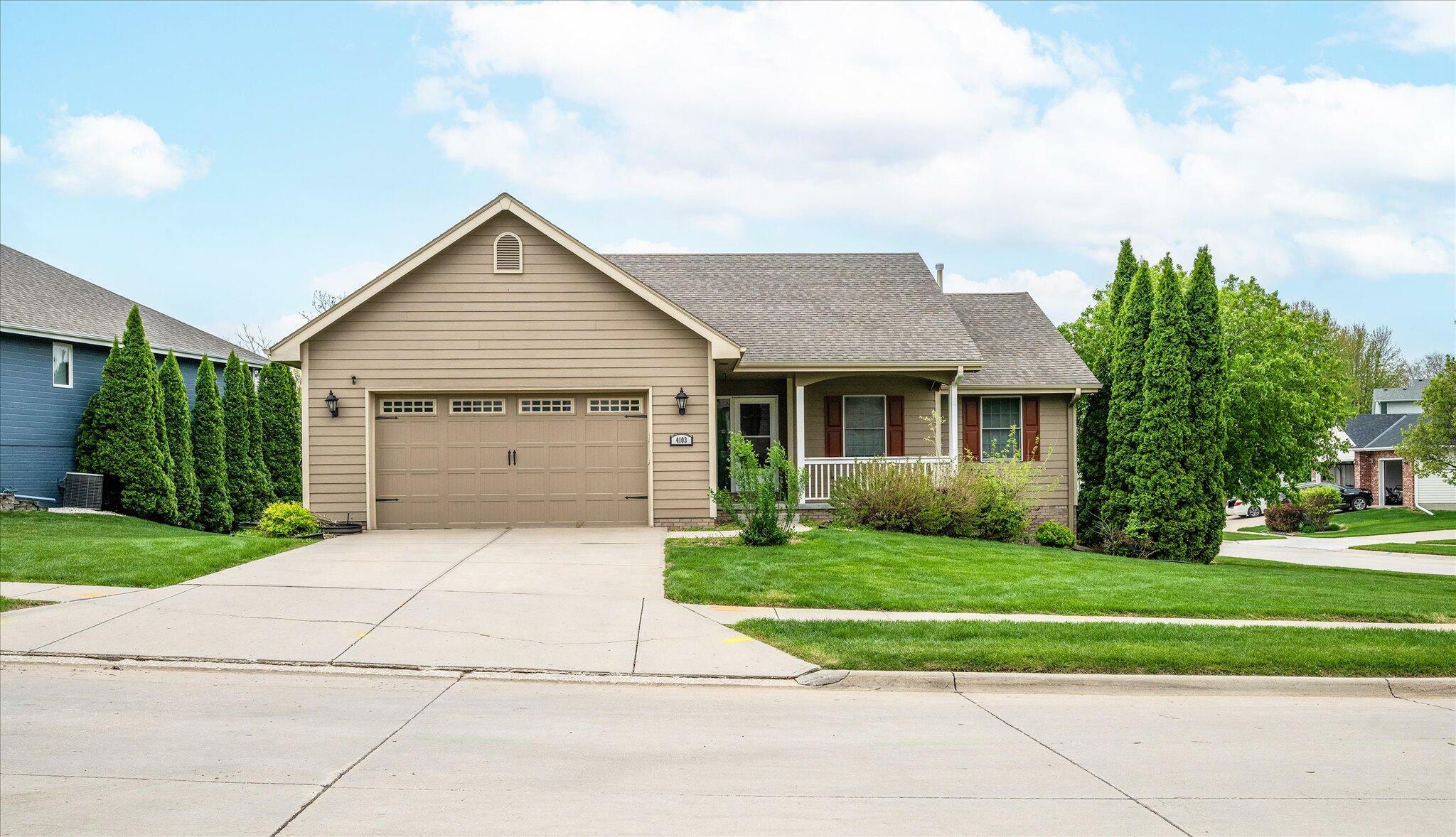 Property Photo: 4103 Briarwood Drive IA 51503