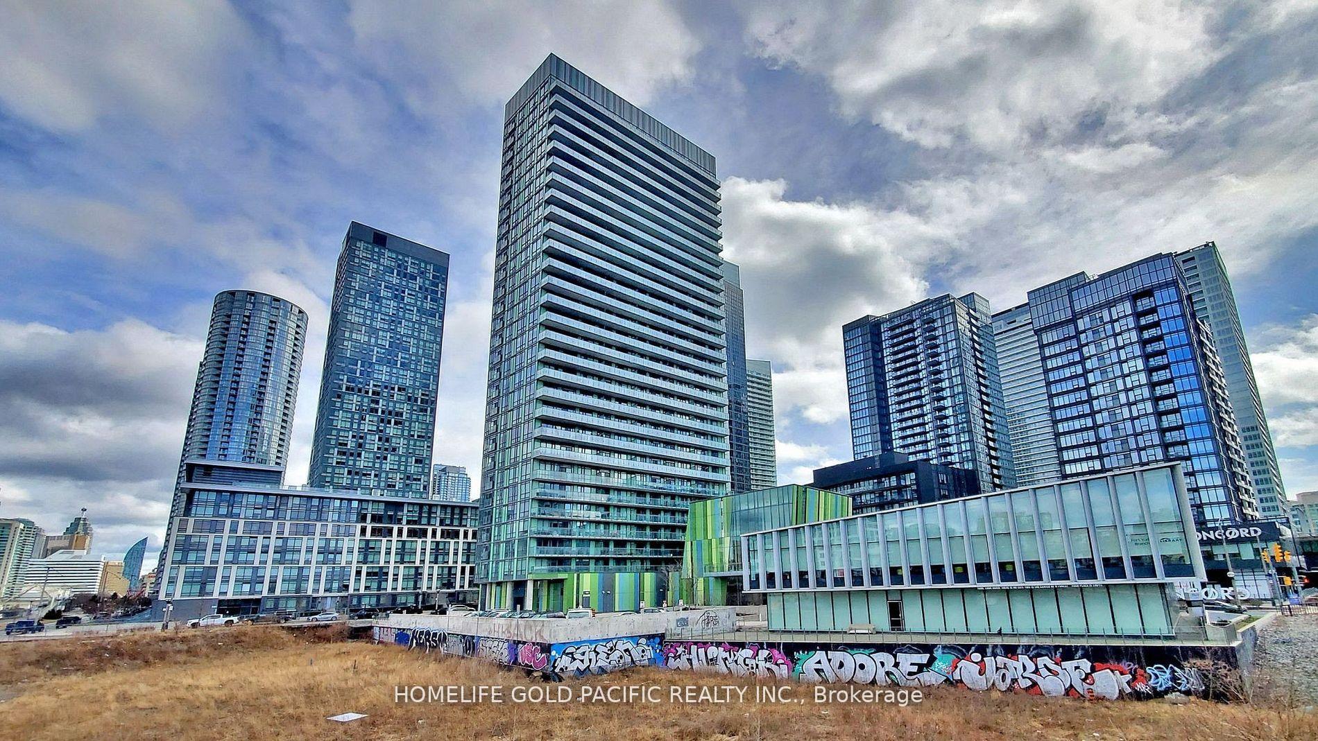 Property Photo: 170 Fort York Boulevard 2204 ON M5V 0E6