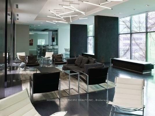 Property Photo: 37 Grosvenor Street 1204 ON M4Y 3G5