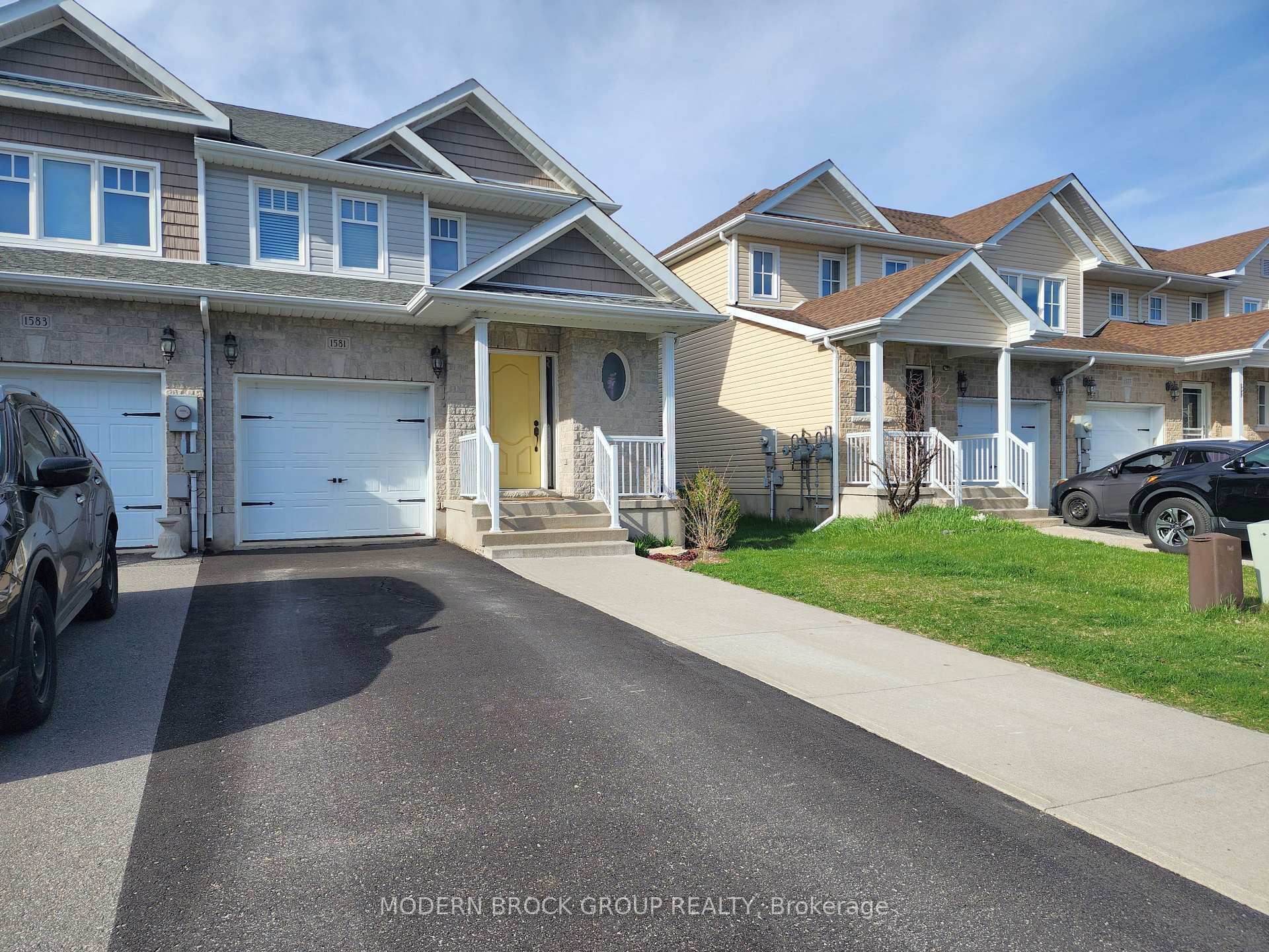 Property Photo: 1581 Crimson Crescent ON K7P 0J3
