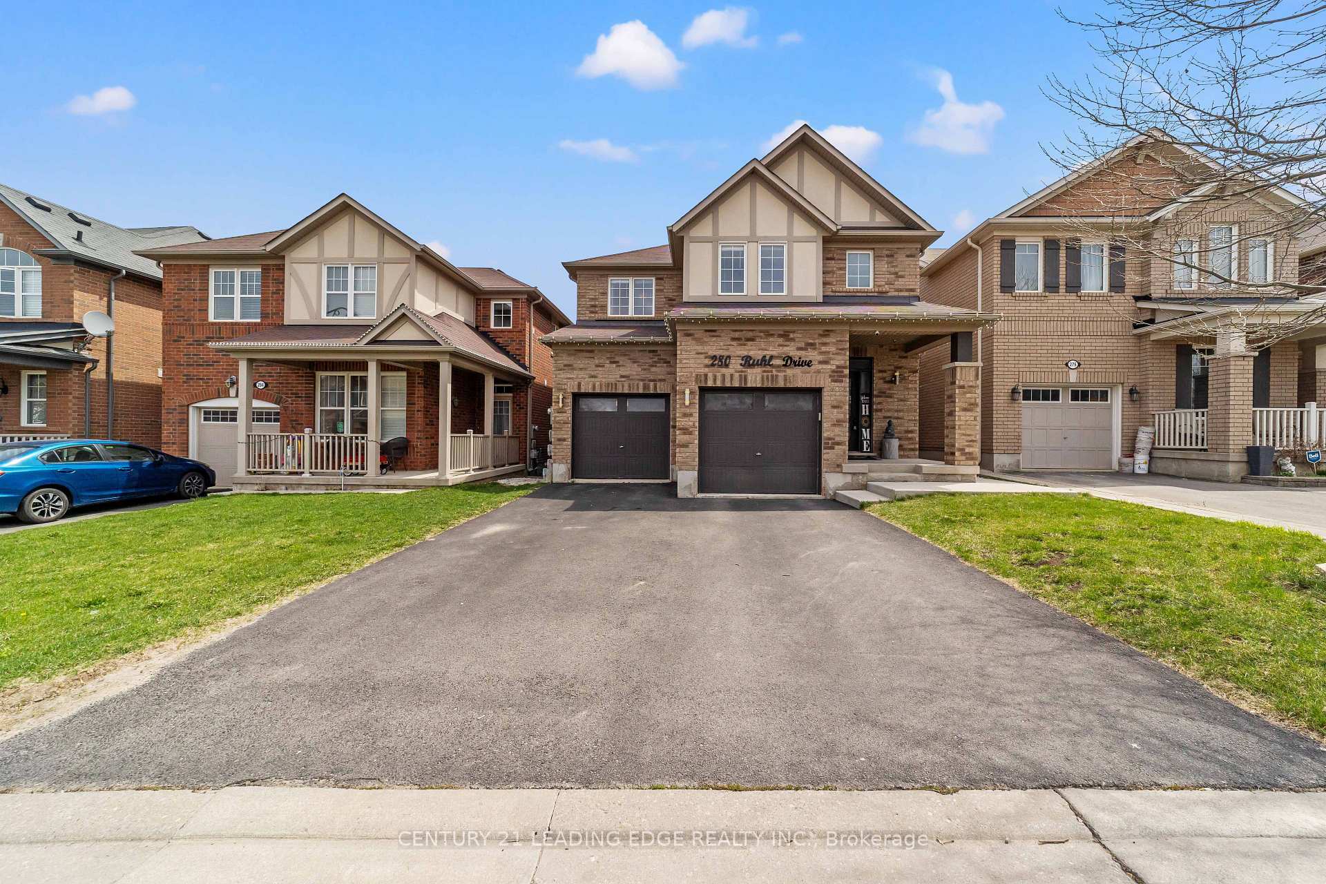 Property Photo: 280 Ruhl Drive ON L9T 8J7