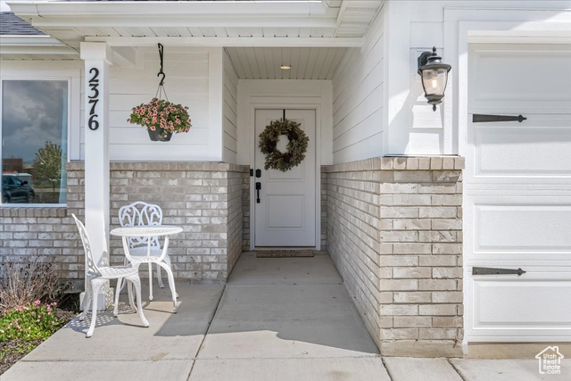 Property Photo: 2376 N 150 E UT 84341