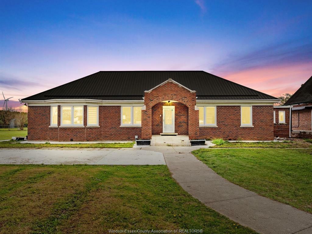 25667 Winterline Road  Grande Pointe ON N0P 1S0 photo