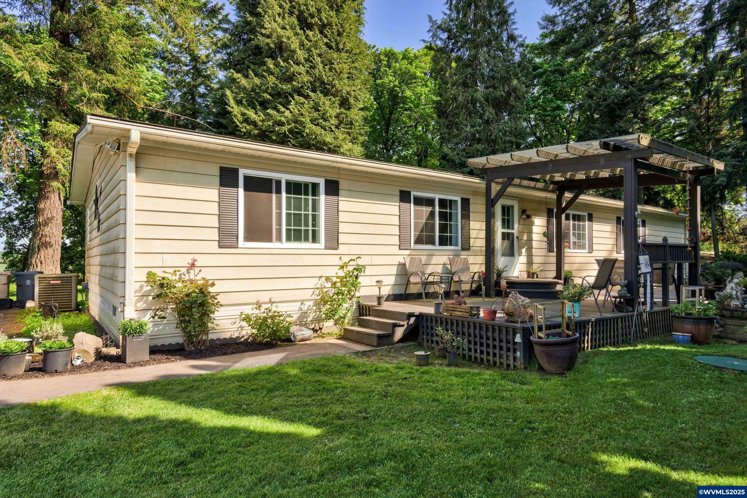 Property Photo: 4805 NE Highway20 OR 97330