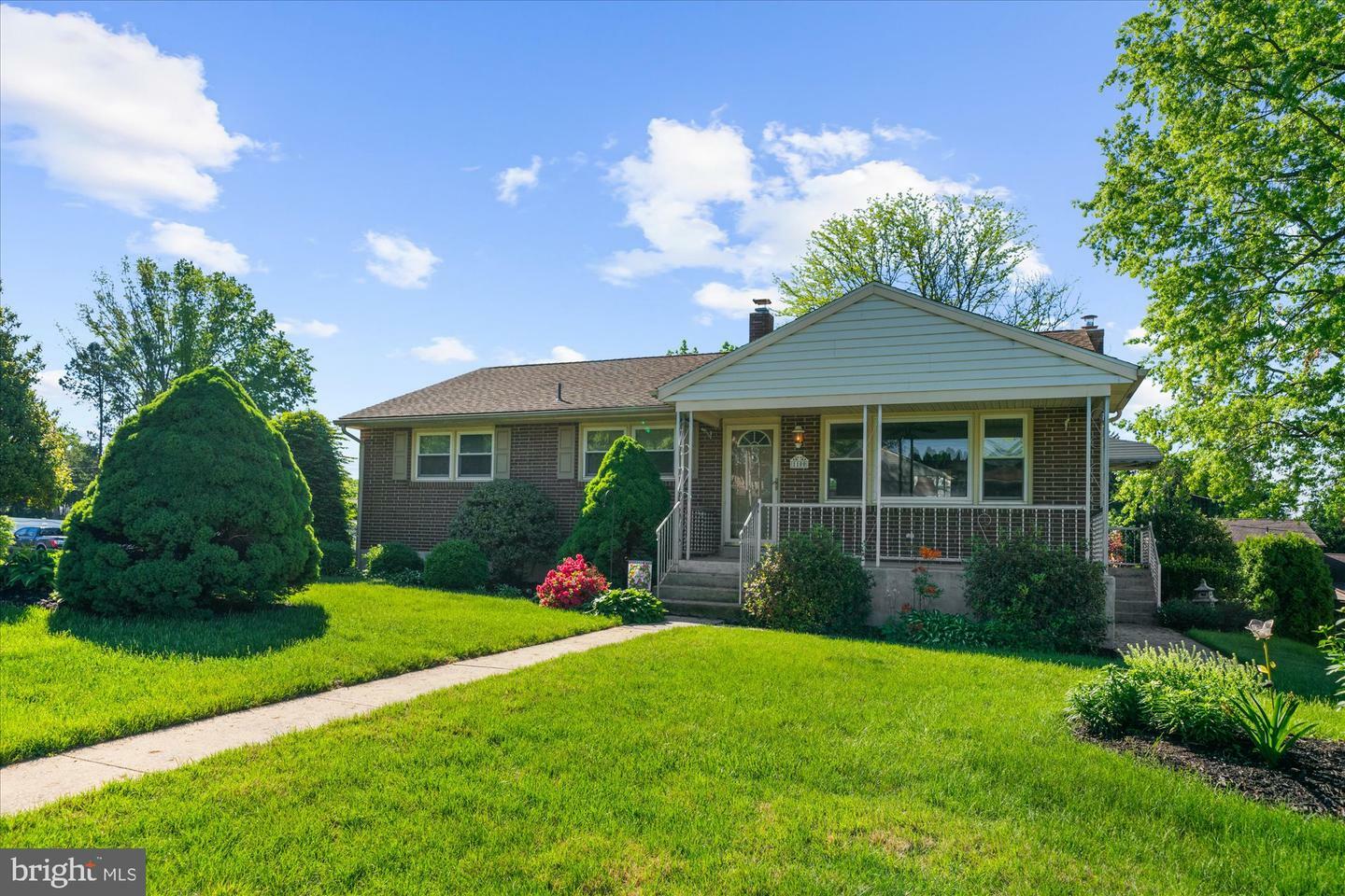 Property Photo: 1100 Laurelee Avenue PA 19605