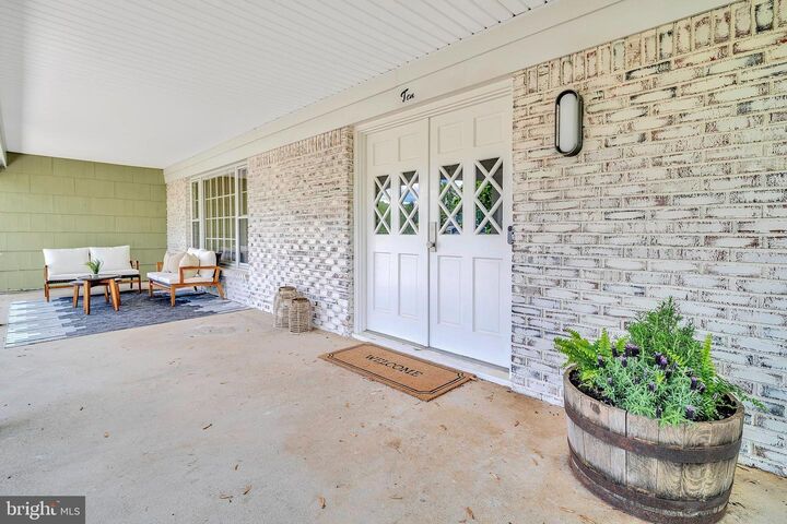 Property Photo: 10 Manor Ridge Drive NJ 08550