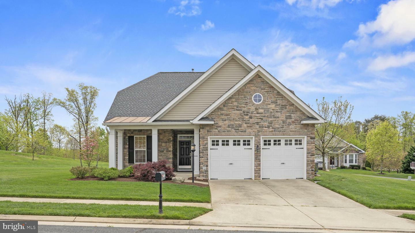 Property Photo: 4049 Historic Virginia Court VA 22025