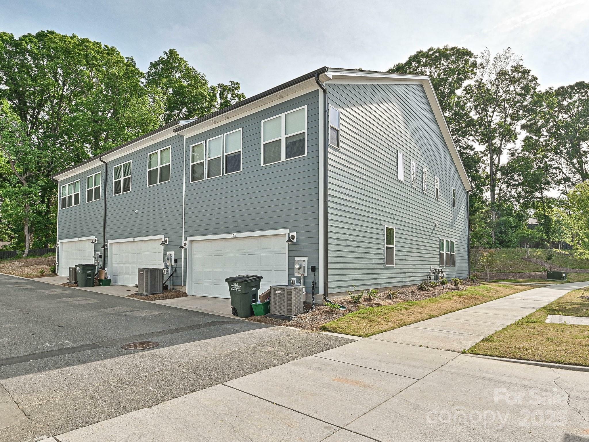 Property Photo: 306 Cloudcroft Alley NC 28217