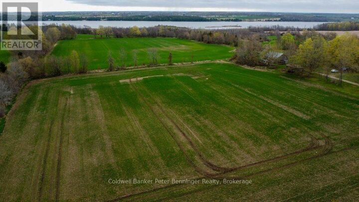 Photo de la propriété:  252 5 Sideroad North  ON N0H 2C5 