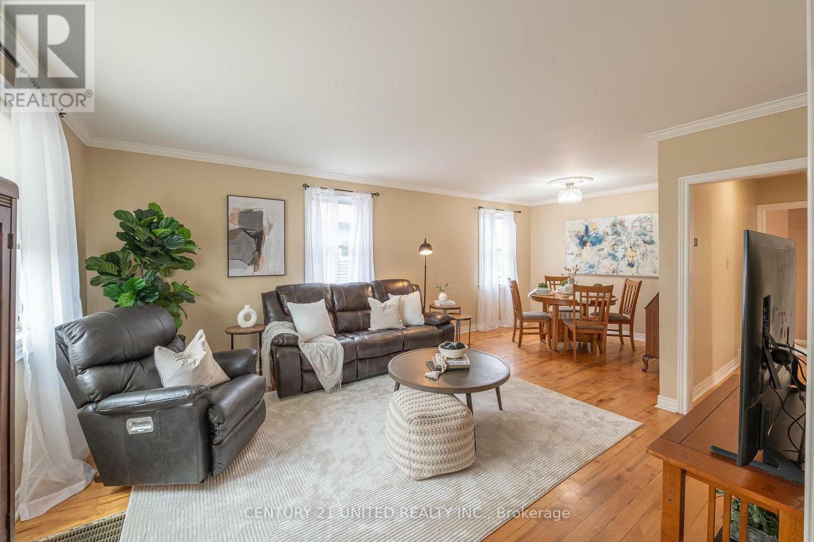 Property Photo: 654 Monaghan Road ON K9J 5J4