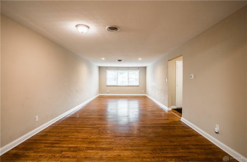 Property Photo: 5149 Marshall Road OH 45429