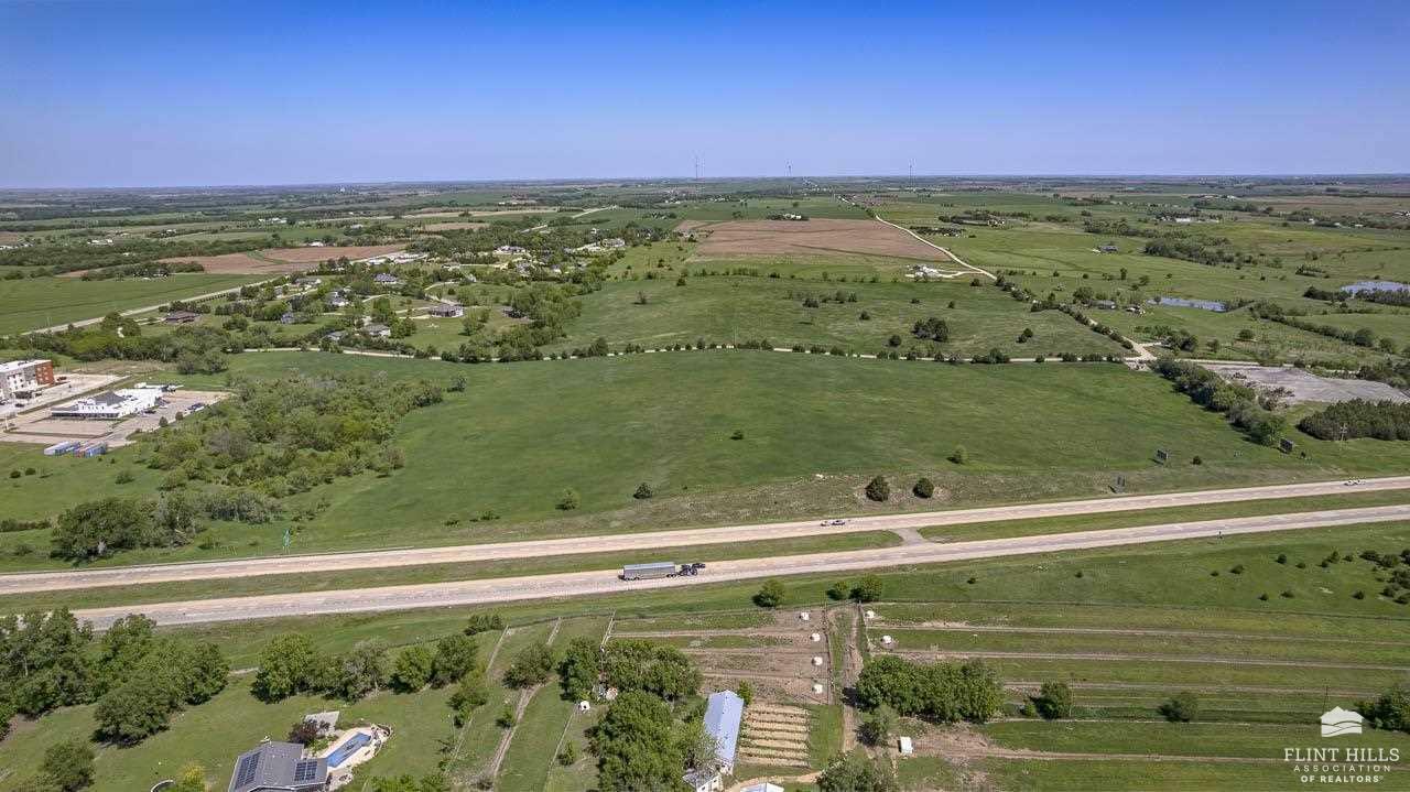 Property Photo: 900 2400 Avenue KS 67410
