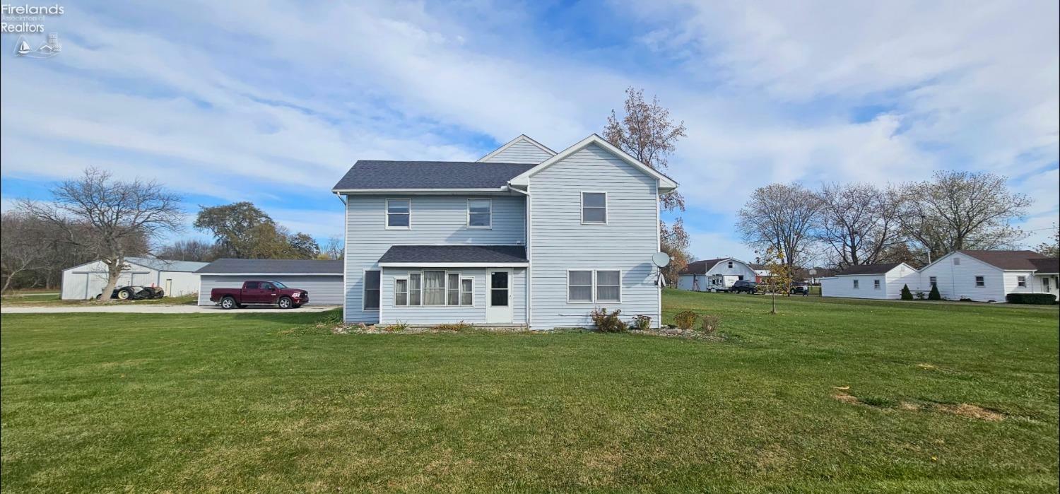 Property Photo: 23675 W State Route 51 OH 43430