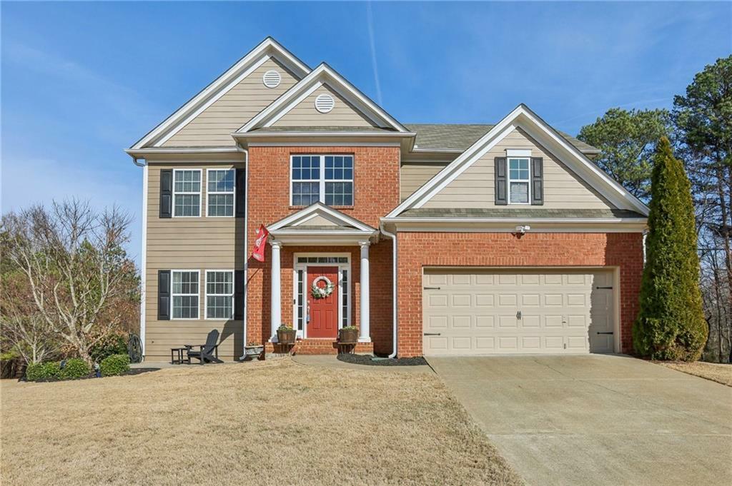 Property Photo: 5305 Redfield Way GA 30028